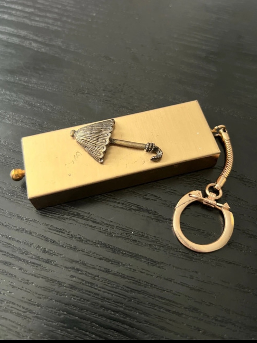 Vintage 1950’s Gold Tone Rain Bonnet Umbrella Keychain